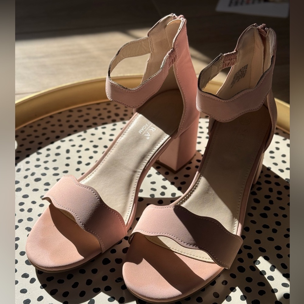 SERRA block heel sandals - Picture 4 of 9
